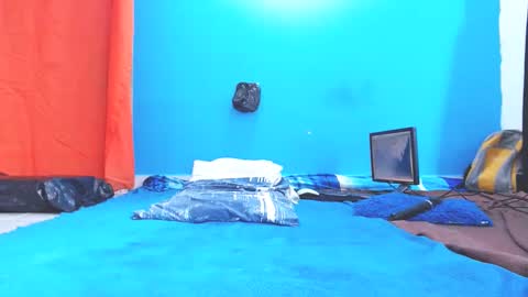 Jhony Naughty Skater online show from December 1, 4:32 pm