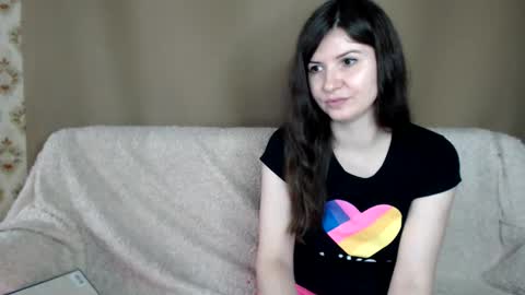 babykaten online show from October 2, 4:44 am