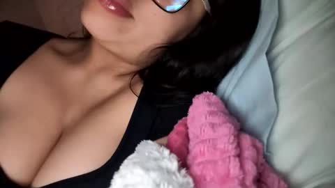  Gisselle  online show from April 3, 9:16 am