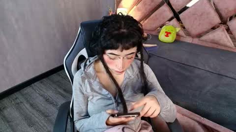 BABY RASTA DANN online show from October 18, 5:33 am