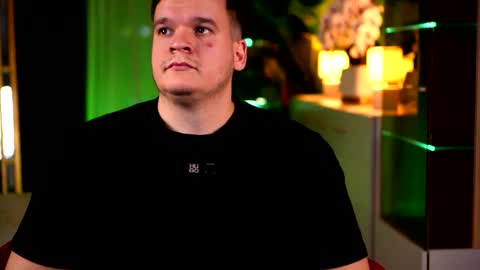 Tony online show from March 8, 7:29 pm