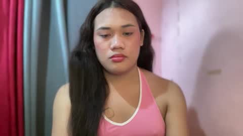 AMARA - FOLLOW ME AND THUMBS UP online show from February 25, 2:04 am