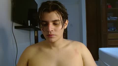 badbunny_69_ online show from February 24, 2:14 am