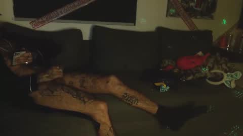 BadCouple  online show from November 1, 4:11 am