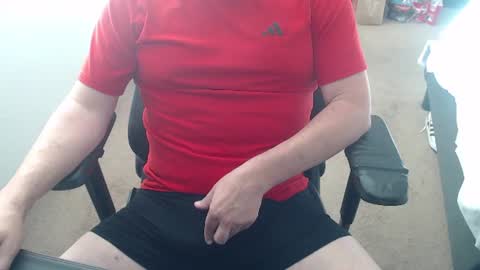 baddaddy77 online show from June 15, 1:47 pm