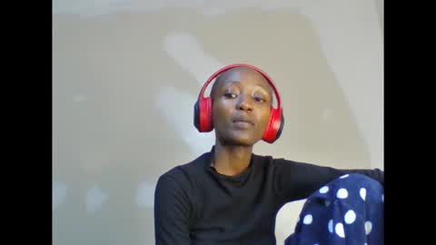 baddie_bunnie online show from April 4, 3:52 pm