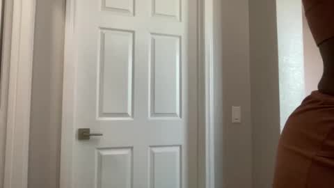 badgurldnay online show from October 6, 4:58 pm