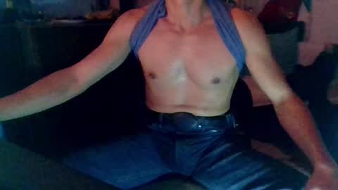 Mexican livin Off the Wall online show from February 4, 6:14 am