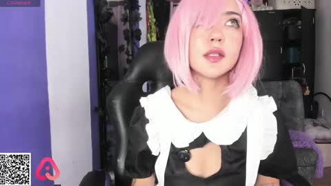        Please help me to reach 100 thumbs up online show from April 28, 11:20 pm