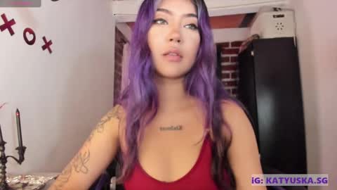        Please help me to reach 100 thumbs up online show from February 16, 7:49 pm