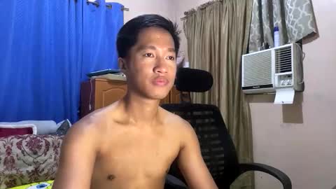 baggage00 online show from April 21, 9:16 am