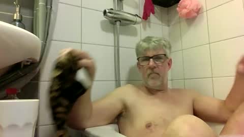baggelina75 online show from May 13, 5:22 pm