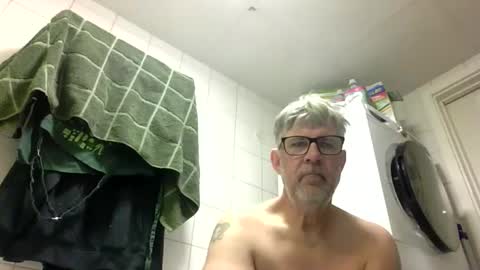 baggelina75 online show from May 12, 8:01 am