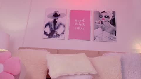 Bahia Marquez online show from April 18, 1:46 pm