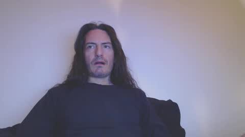 Bailey online show from April 6, 7:15 pm