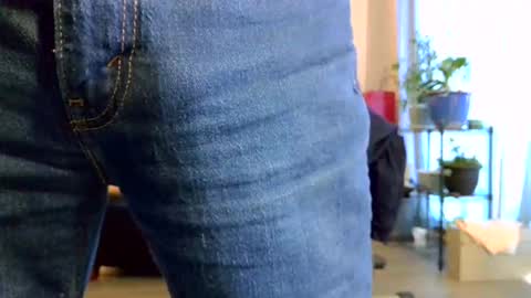 bald_bone online show from December 3, 3:24 pm