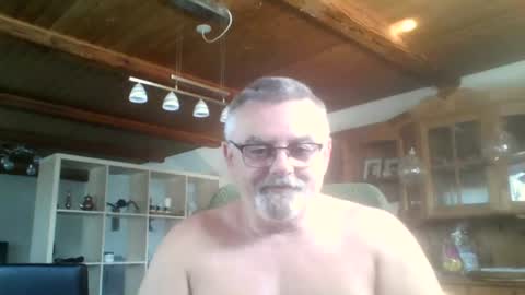Oldgrumpy12 online show from July 29, 2:17 pm