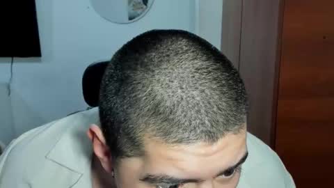 Andres -  online show from December 18, 11:49 am