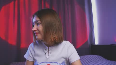 bamba_leyla online show from April 3, 5:14 am