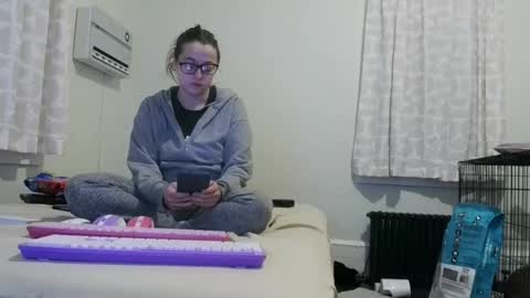 bambiboo8113 online show from December 15, 3:13 am