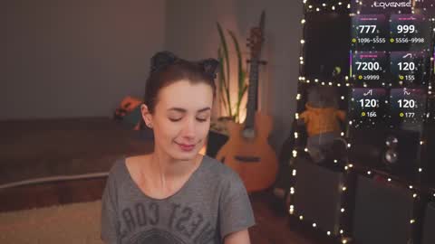 Ellen and  online show from March 8, 4:39 pm