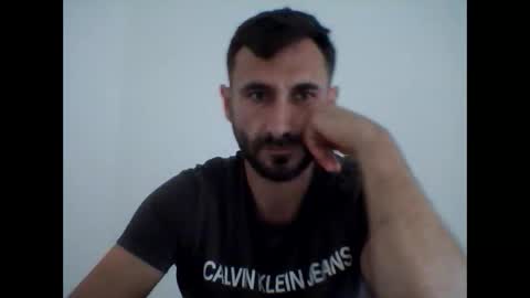 banciuclaudiu87 online show from May 25, 5:08 pm