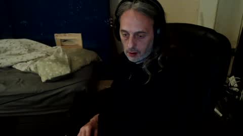 bangintoleather online show from August 8, 2:21 am