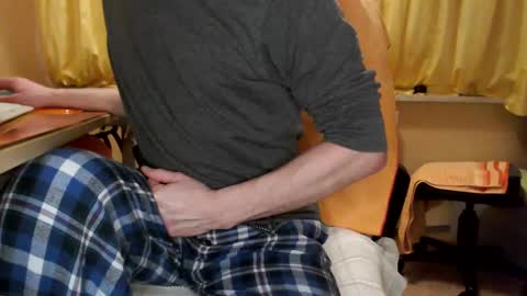       online show from February 13, 10:54 pm