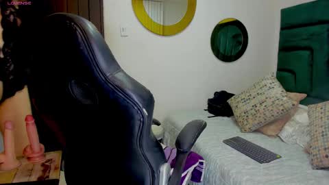 Barbara  online show from March 13, 11:46 am