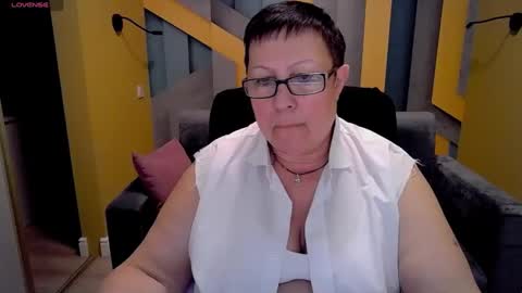 barbaraturners online show from March 11, 2:10 am