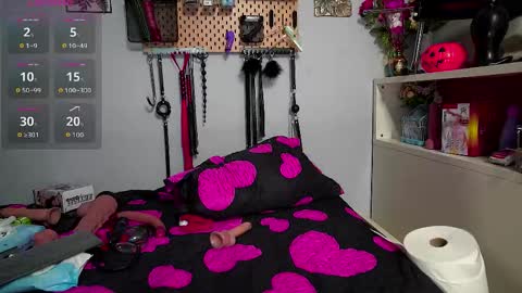 barbaraviciosa online show from November 10, 8:28 am