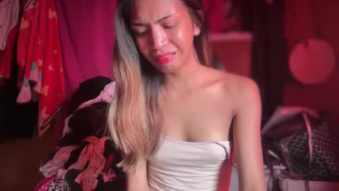 I am Barbie online show from October 21, 4:39 am