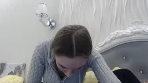 Kate online show from December 3, 9:15 pm