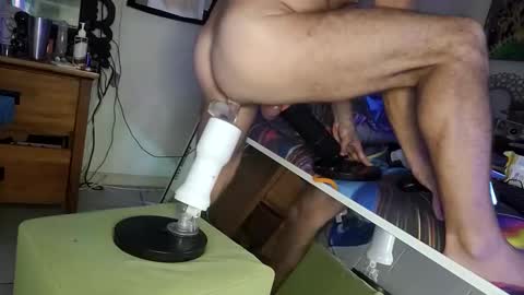 Snapshot of barrablazer76 chatting on November 1, 11:15 pm barrablazer76 online show from November 1, 11:15 pm