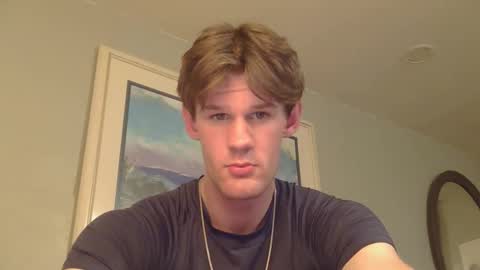 basicallyjustmee online show from April 11, 2:05 am