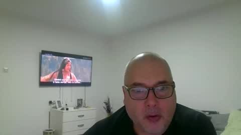 bass_pas online show from October 31, 5:57 pm