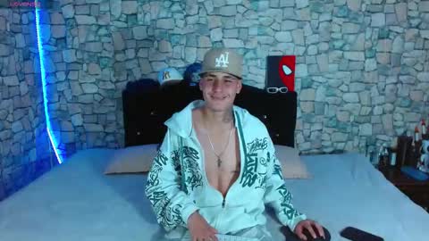 Bastian online show from January 8, 11:54 pm