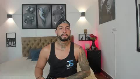 bastian_jones1 online show from November 27, 2:41 am