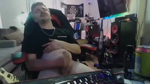 baterboy8687 online show from October 30, 10:16 am