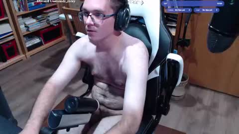 Ricky online show from July 22, 9:28 pm
