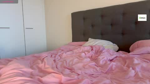 Kris online show from April 4, 4:14 pm