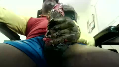 Snapshot of bbc4u2have chatting on December 13, 1:22 pm bbc4u2have online show from December 13, 1:22 pm