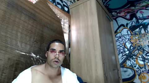 Justin online show from September 29, 4:50 pm