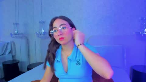 bblilith online show from April 18, 5:31 am