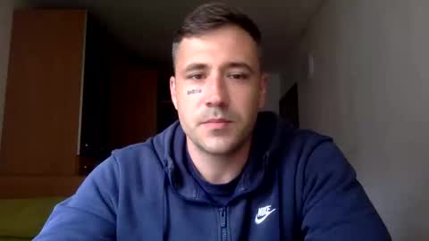 BB Namelezz online show from April 18, 5:15 pm