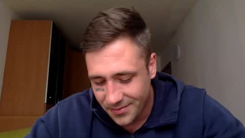 BB Namelezz online show from April 7, 8:05 am