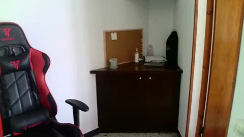 bcndan online show from December 5, 11:55 am