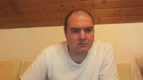 bear037 online show from September 30, 7:35 pm