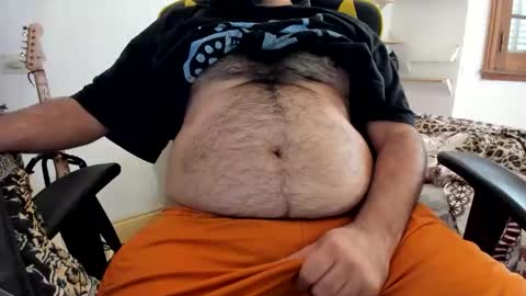 DOM bear online show from April 10, 7:18 pm