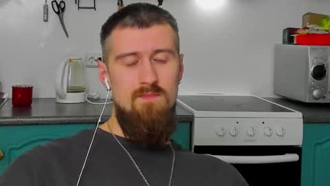 Zeus online show from March 3, 11:01 pm